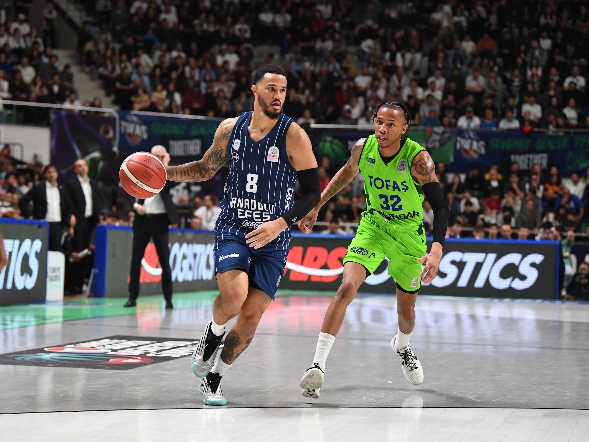 Tofaş: 86 - Anadolu Efes: 79