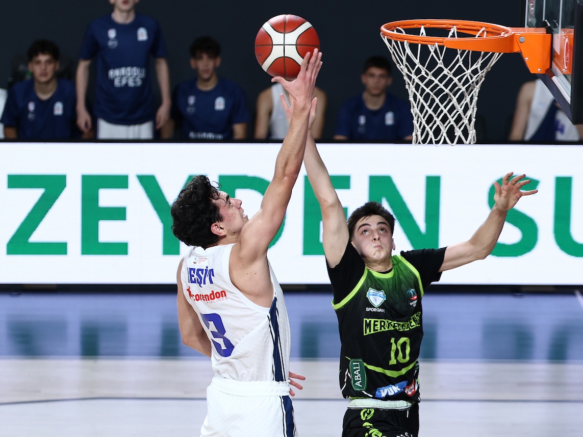 Gençlerimiz Üçte Üç Yaptı: 117-48