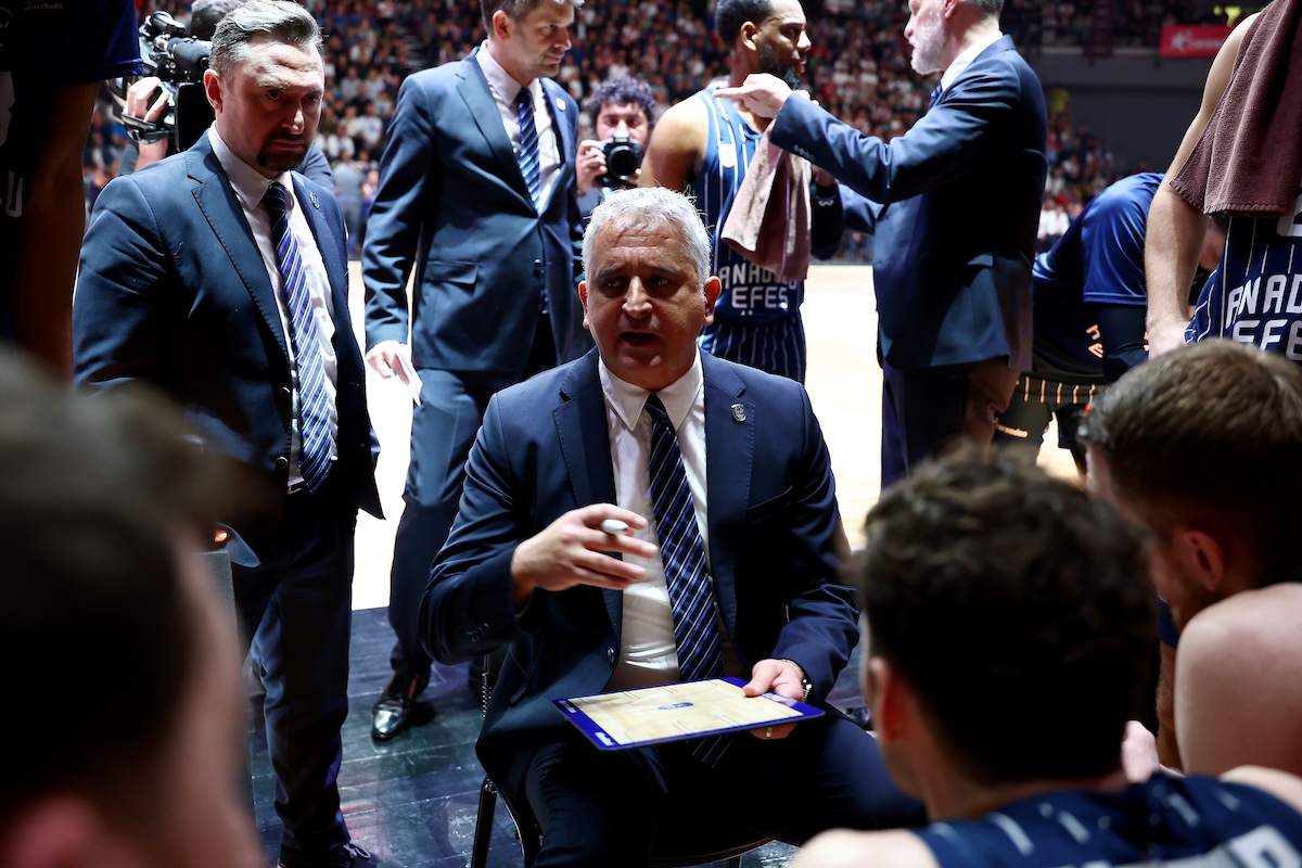 Antalya’da Galibiyet Bizim: 74-72