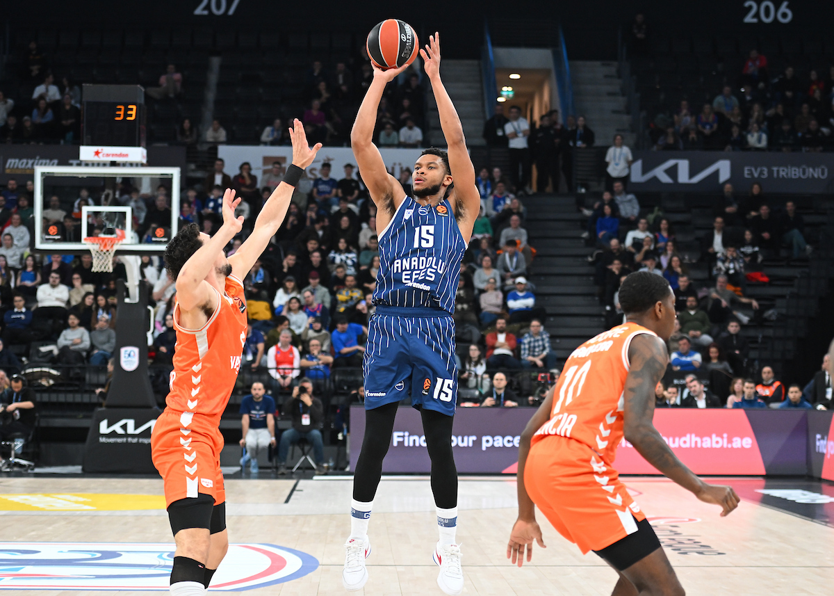 Valencia Basket’i 107-90’lık Skor ile Mağlup Ettik...