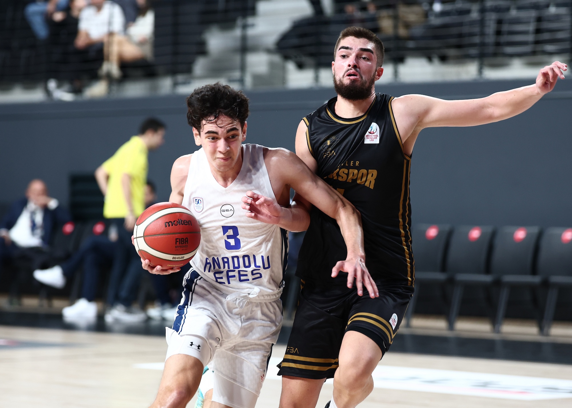 Gençlerimiz BGL’ye Farklı Galibiyet ile Başladı: 96-61