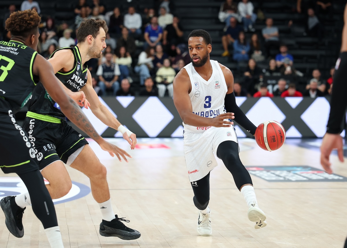Yukatel Merkezefendi Belediyesi Basket’i 90-72 Mağlup Ettik...