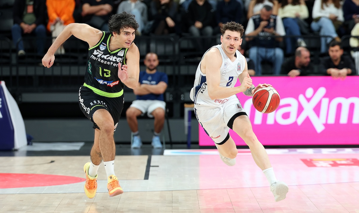 Yukatel Merkezefendi Belediyesi Basket’i 90-72 Mağlup Ettik...