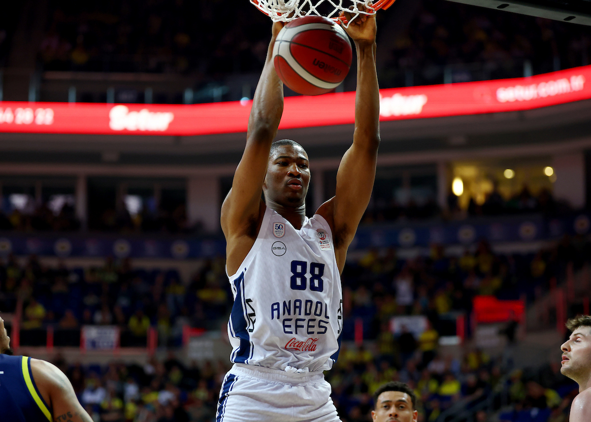 Fenerbahçe Beko: 97 - Anadolu Efes: 94