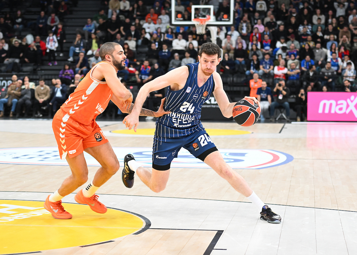 Valencia Basket’i 107-90’lık Skor ile Mağlup Ettik...