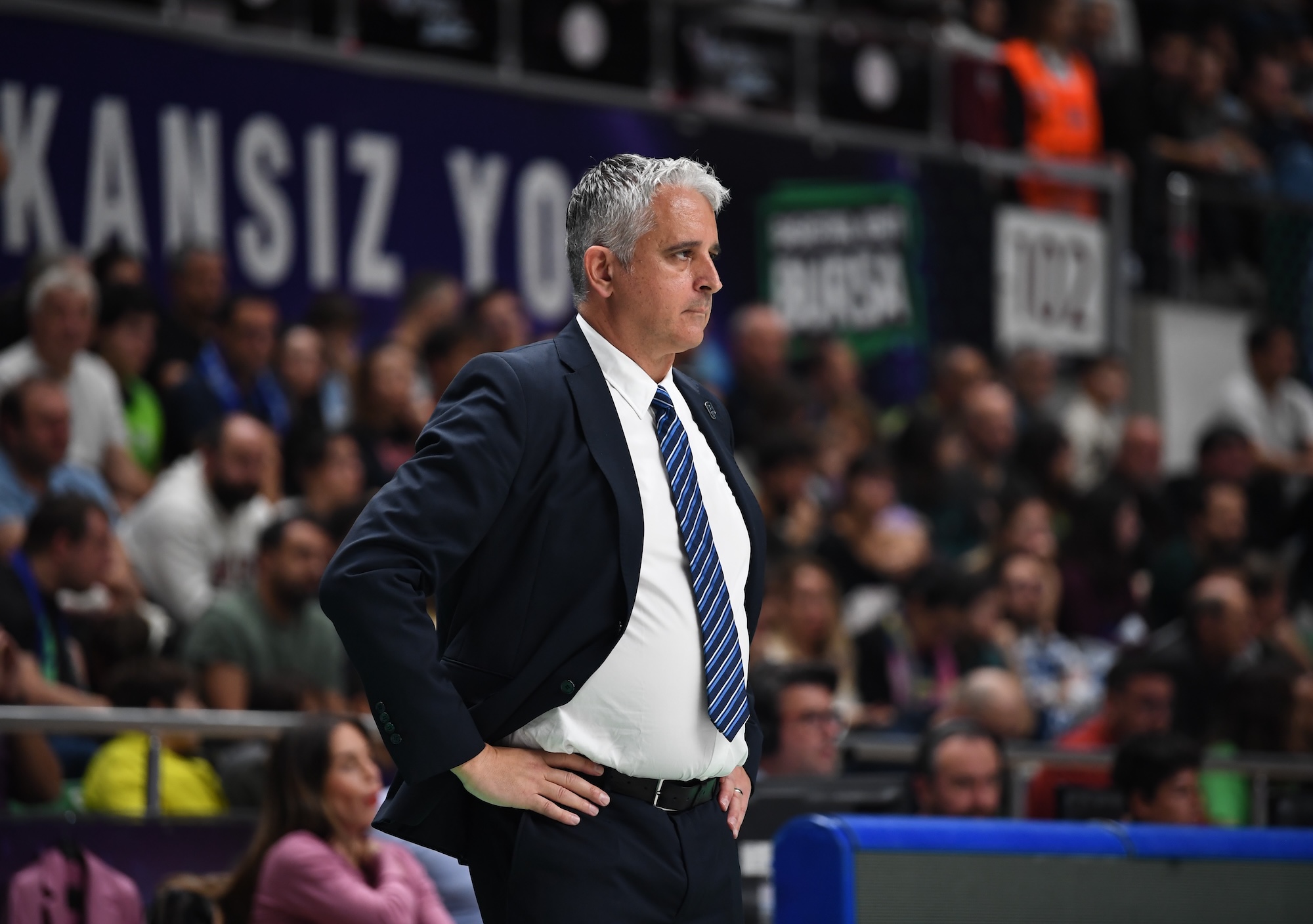 Tofaş: 86 - Anadolu Efes: 79