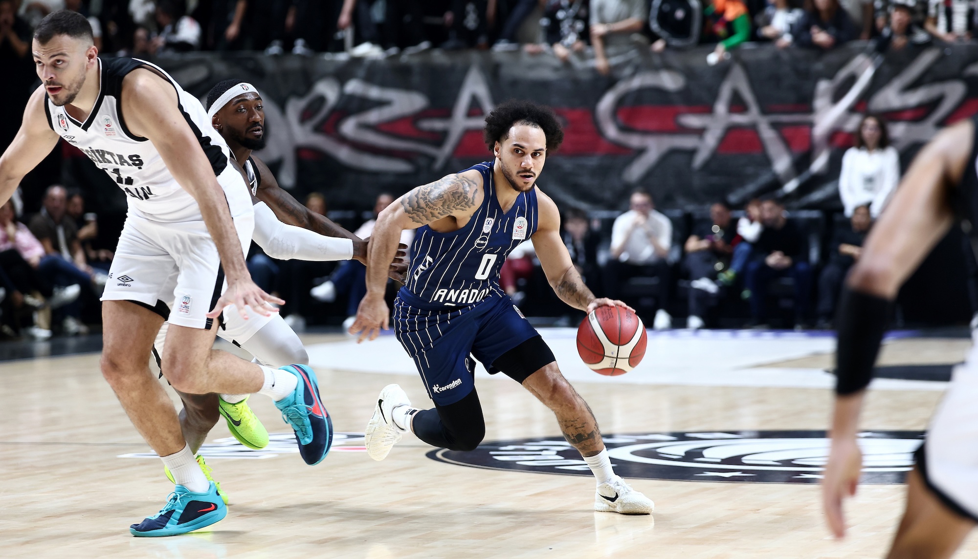 Beşiktaş Gain: 78 - Anadolu Efes: 69