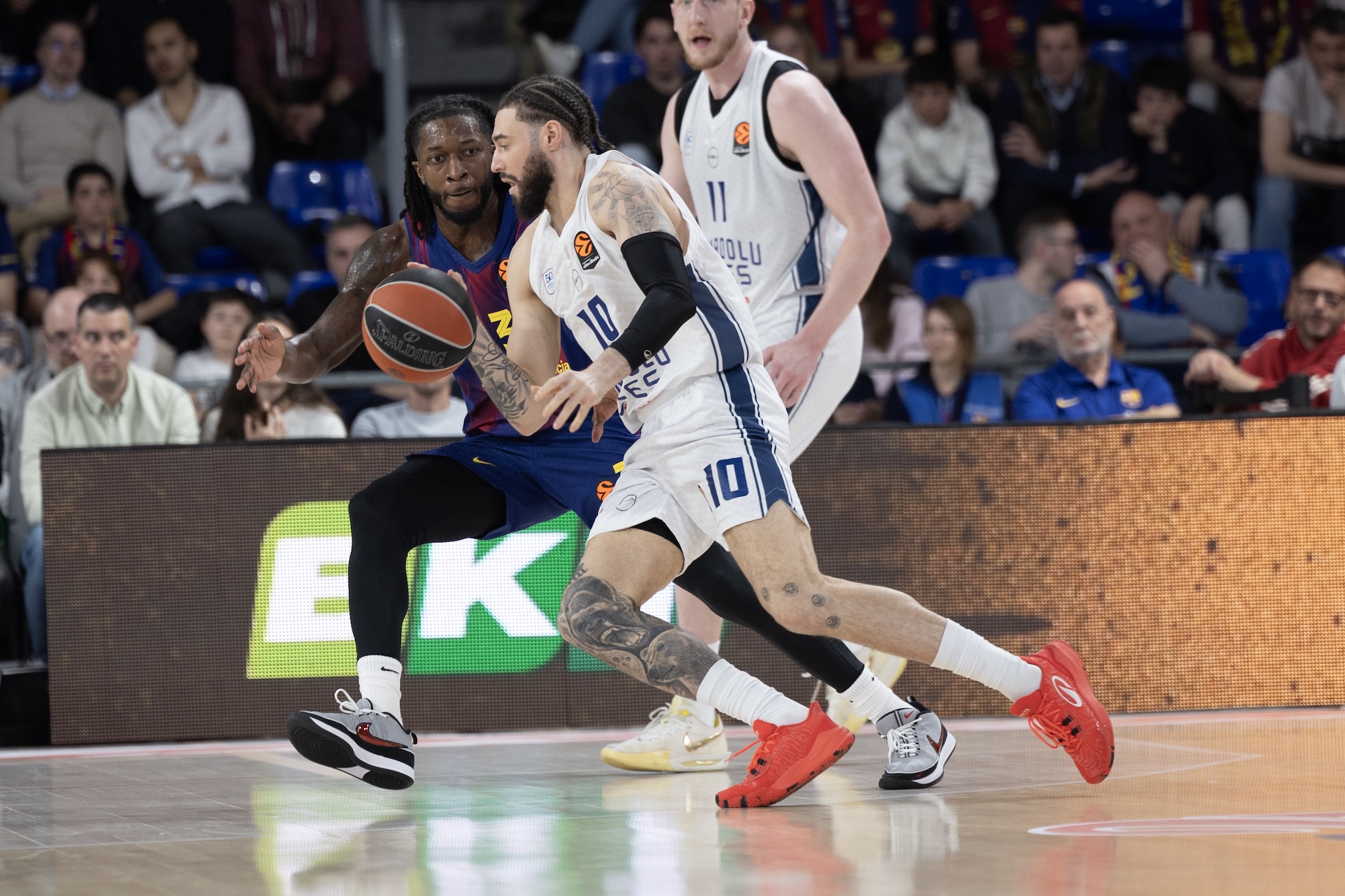 FC Barcelona: 78 - Anadolu Efes: 71