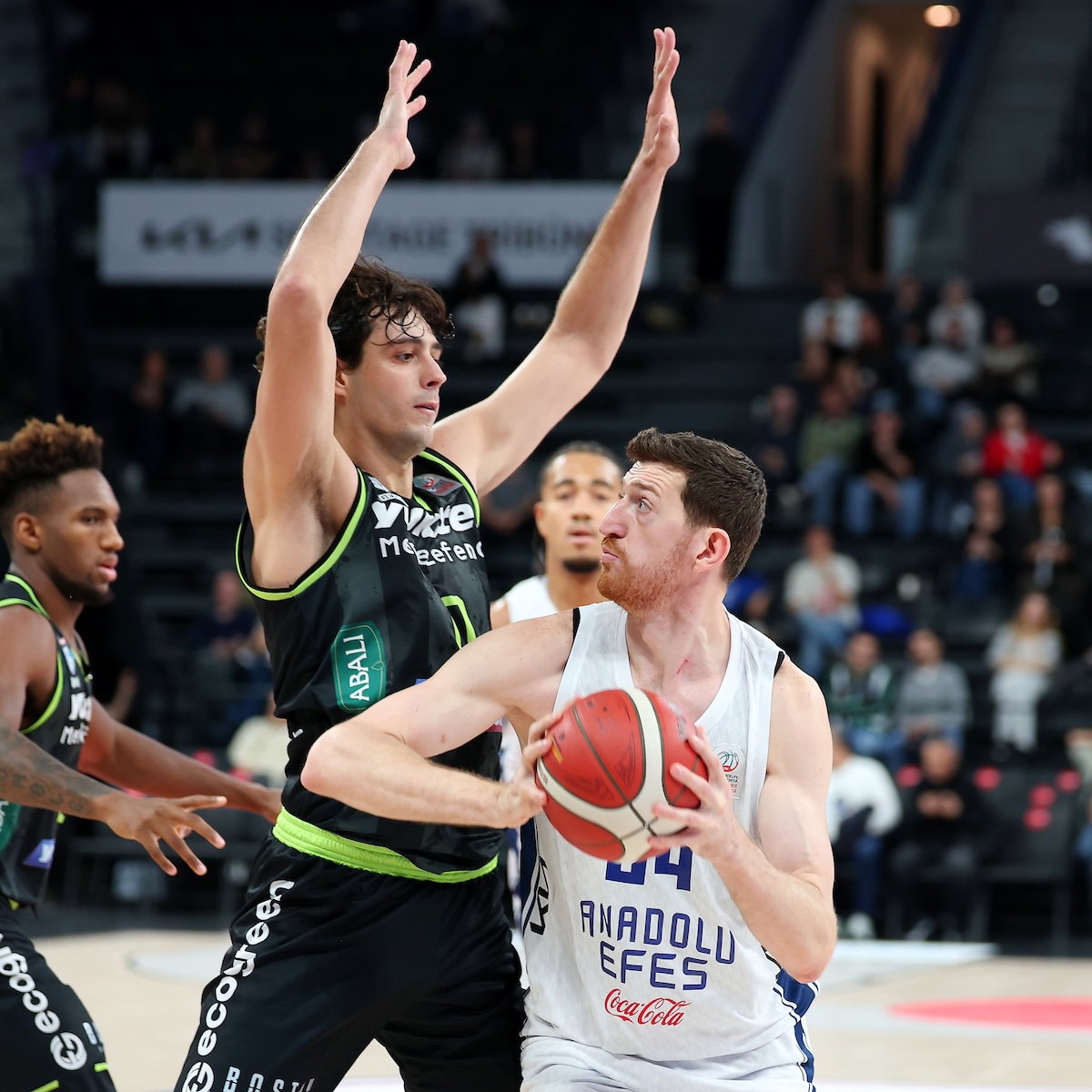 Yukatel Merkezefendi Belediyesi Basket’i 90-72 Mağlup Ettik...