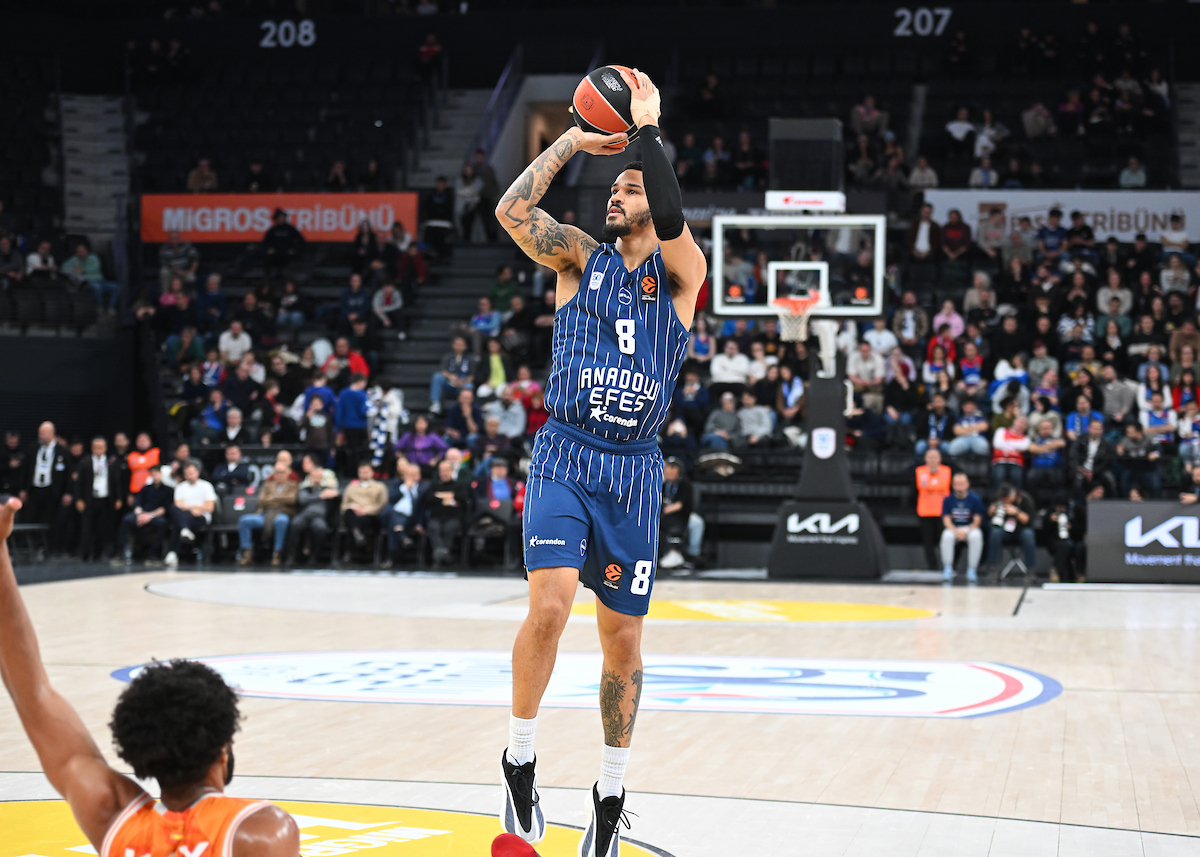 Valencia Basket’i 107-90’lık Skor ile Mağlup Ettik...