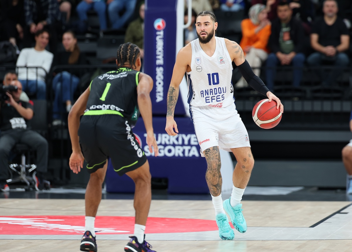 Yukatel Merkezefendi Belediyesi Basket’i 90-72 Mağlup Ettik...