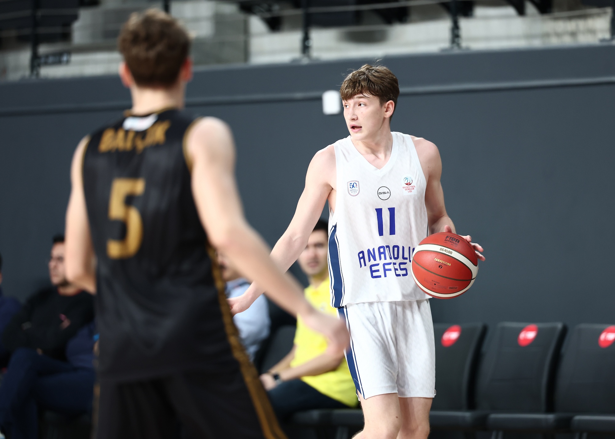 Gençlerimiz BGL’ye Farklı Galibiyet ile Başladı: 96-61