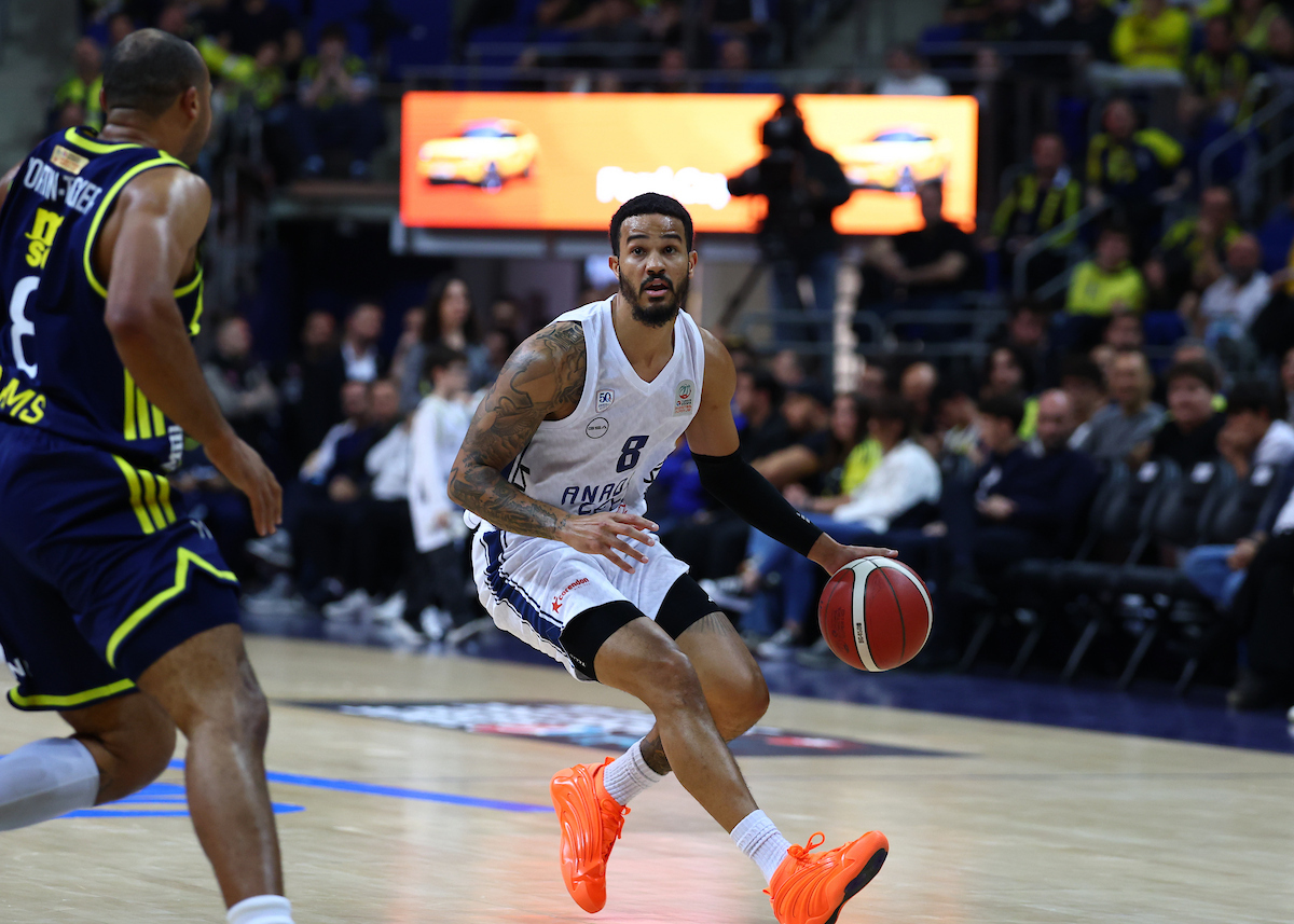 Fenerbahçe Beko: 97 - Anadolu Efes: 94