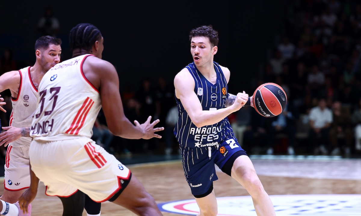 Antalya’da Galibiyet Bizim: 74-72