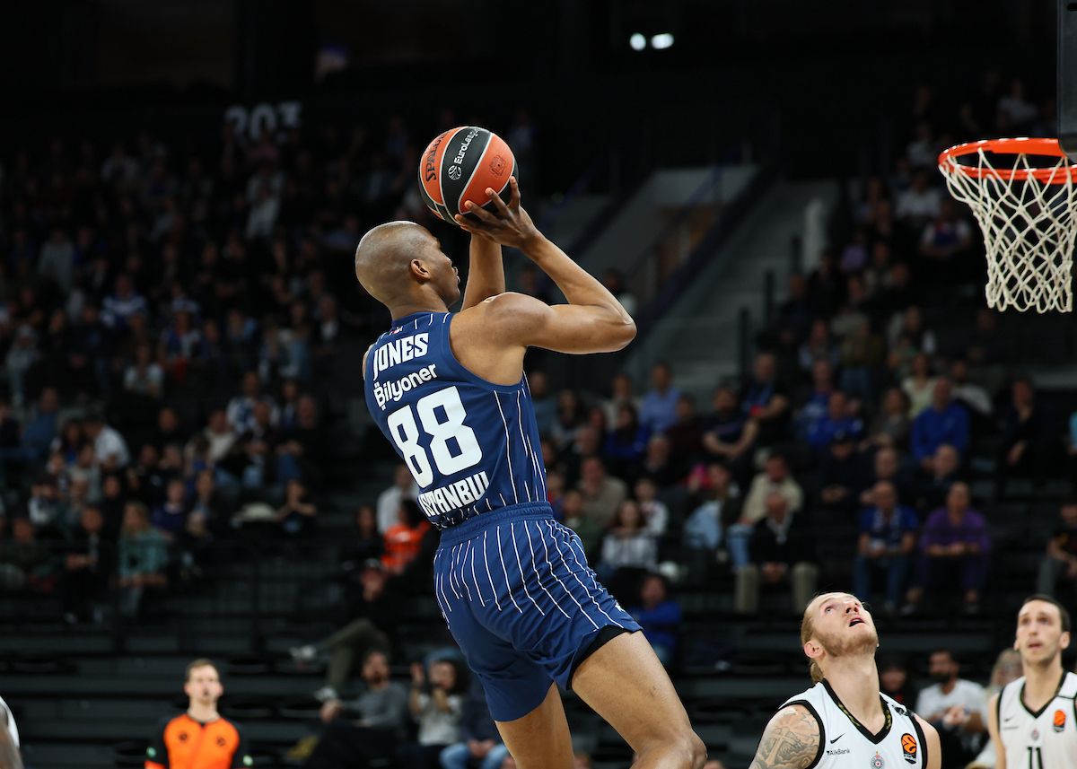 Euroleague’de Evimizdeki Son Maçta Galibiz: 79-72