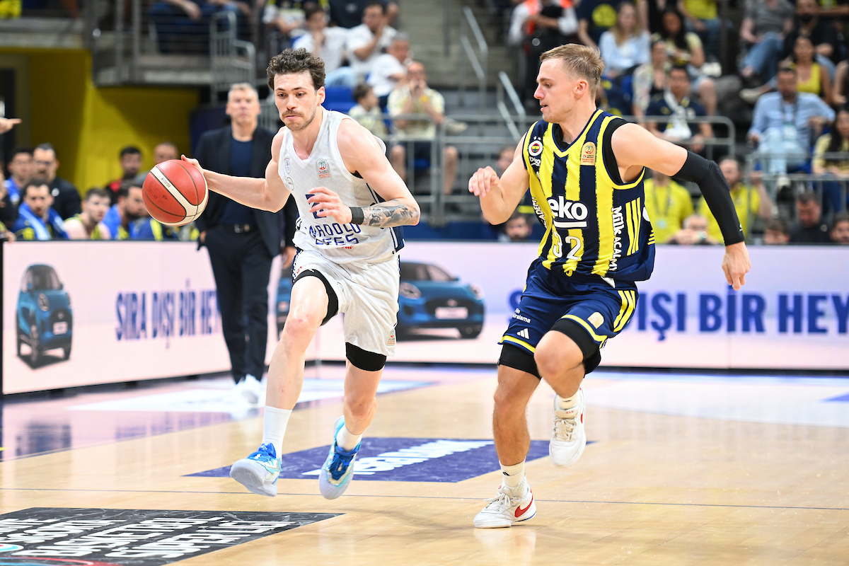 Fenerbahçe Beko: 73 - Anadolu Efes: 72