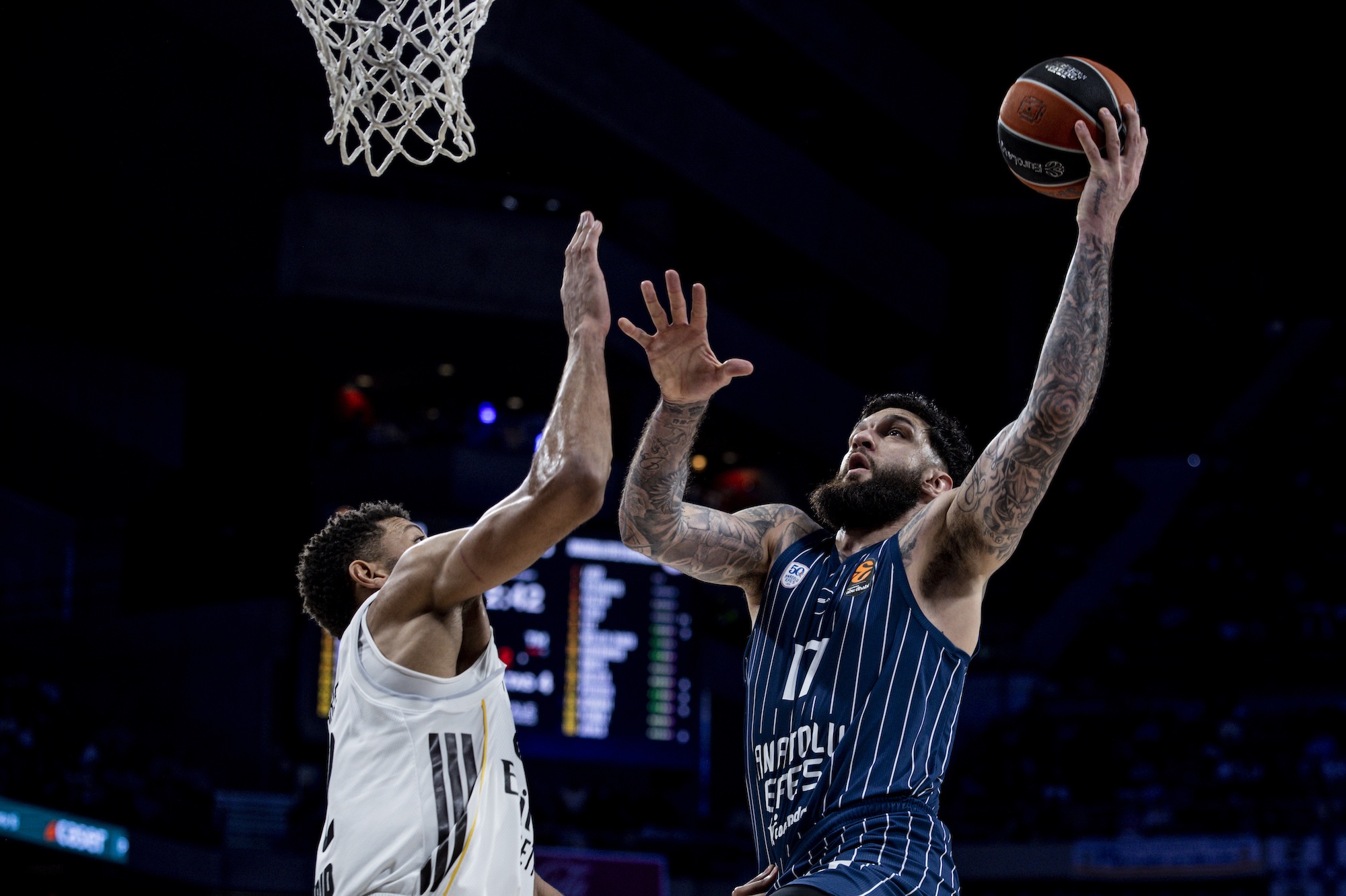 Real Madrid: 82 - Anadolu Efes: 71