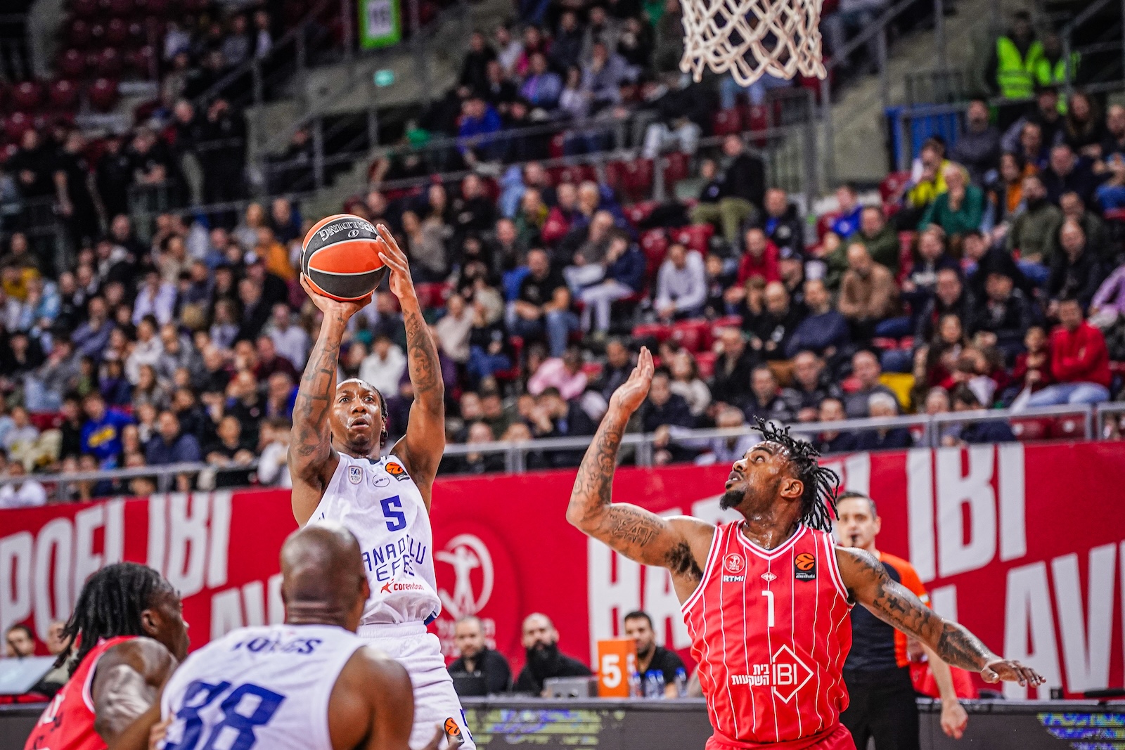 Hapoel IBI Tel Aviv: 71 - Anadolu Efes: 66