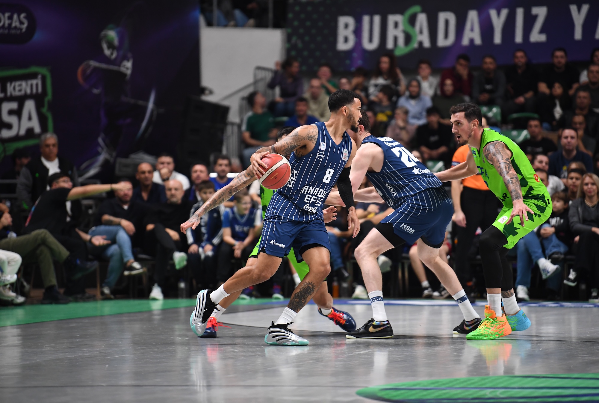 Tofaş: 86 - Anadolu Efes: 79