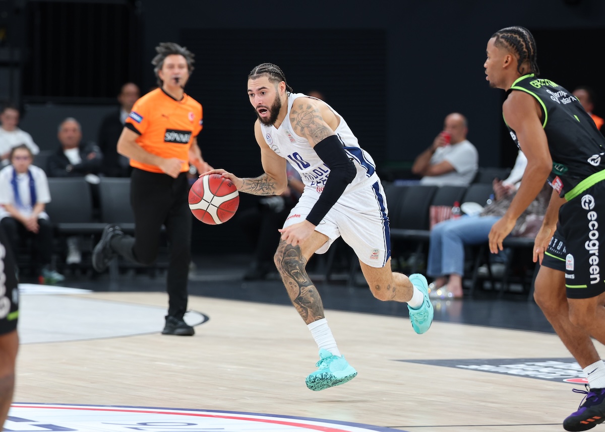 Yukatel Merkezefendi Belediyesi Basket’i 90-72 Mağlup Ettik...