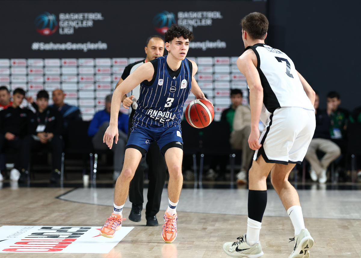 Beşiktaş’ı 90-87 Yenen Gençlerimiz BGL'de Yenilgisiz Liderliğini Sürdürdü...