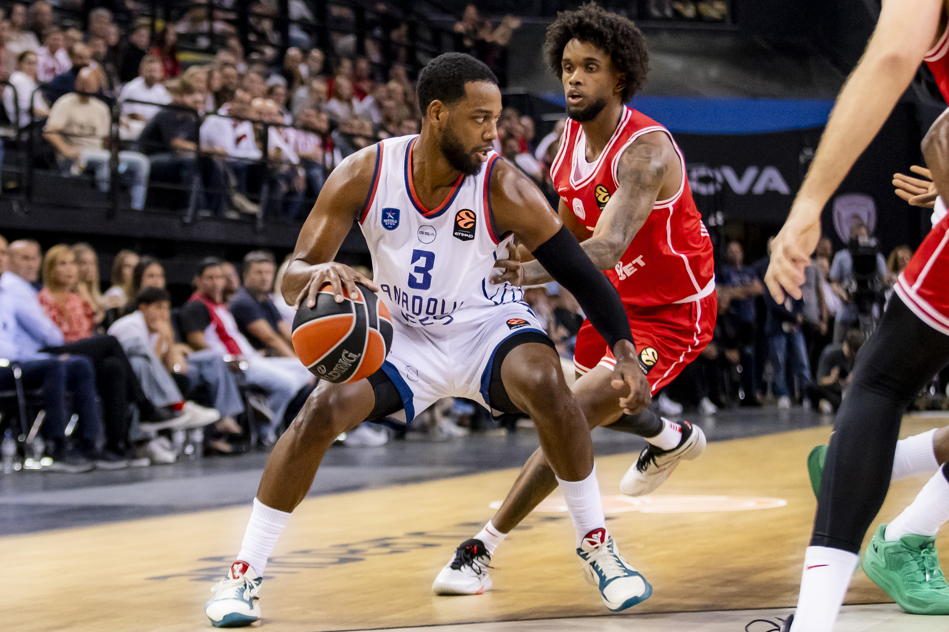 Olympiacos 89 - 66 Anadolu Efes