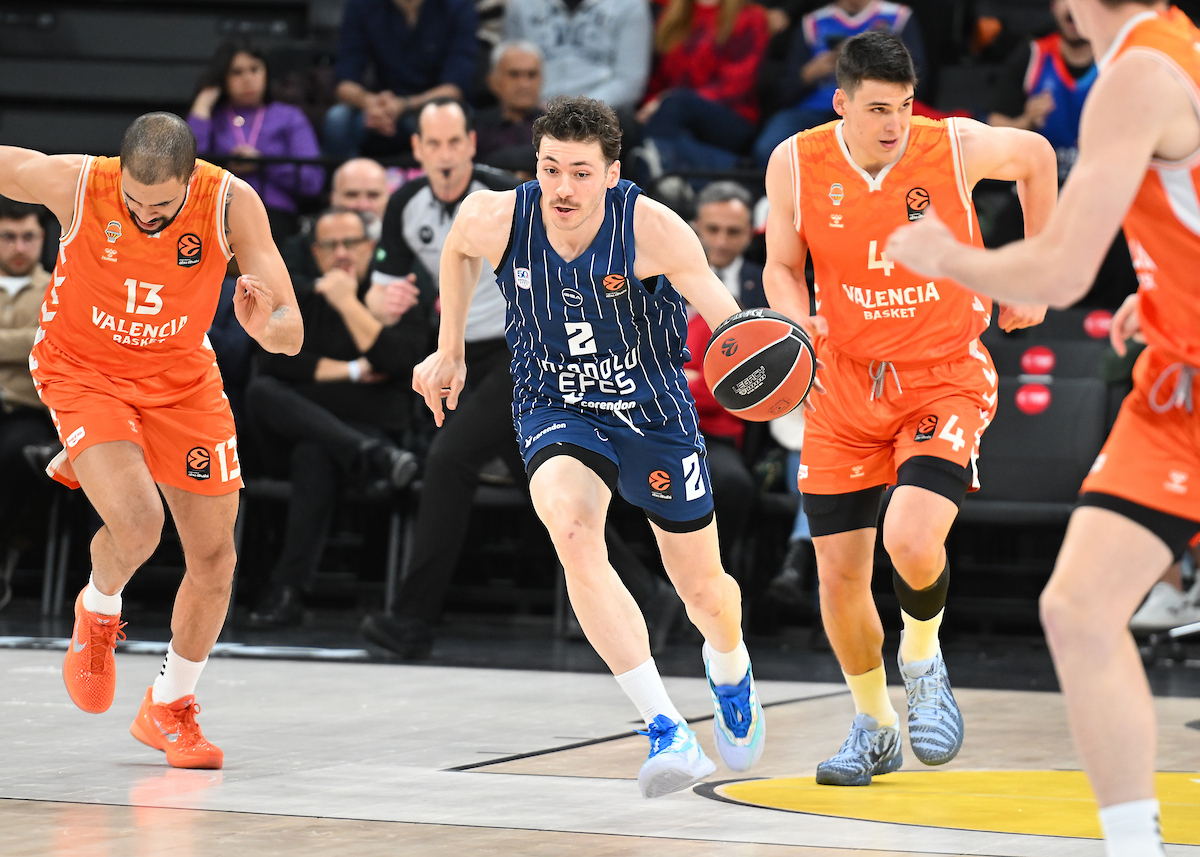 Valencia Basket’i 107-90’lık Skor ile Mağlup Ettik...