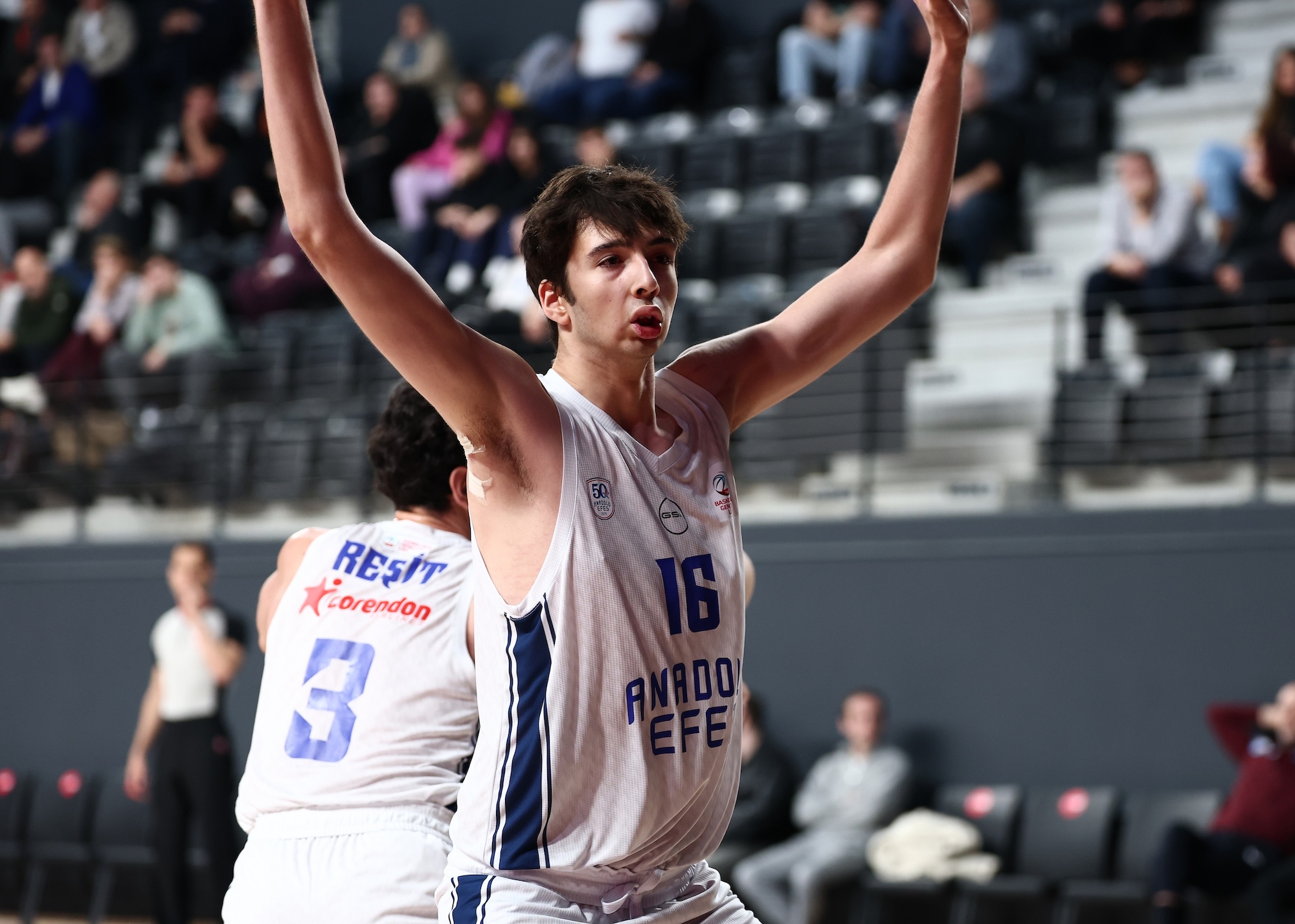 Gençlerimiz BGL’ye Farklı Galibiyet ile Başladı: 96-61