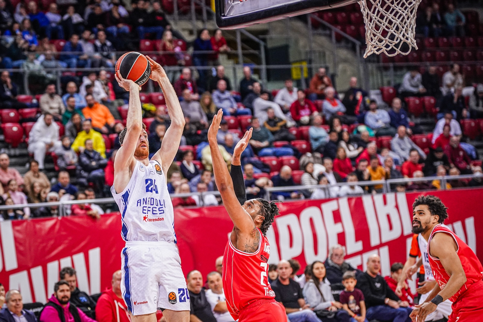 Hapoel IBI Tel Aviv: 71 - Anadolu Efes: 66