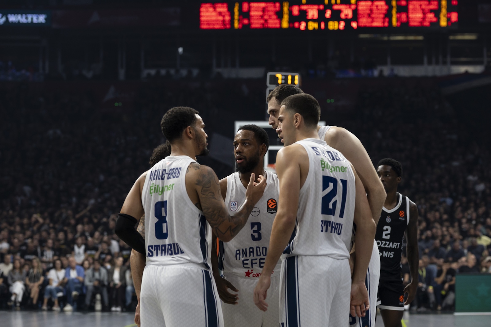 Partizan: 93 - Anadolu Efes: 87